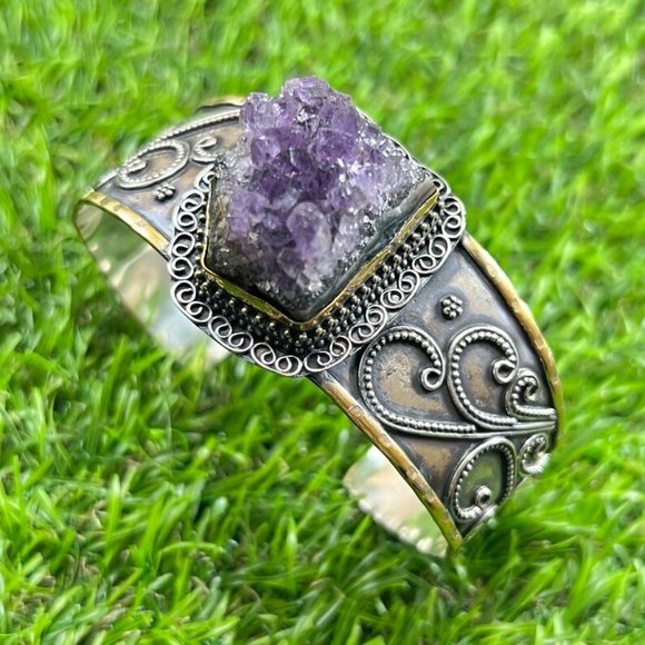 COPY - Amethyst Druzy 18k Gold Plated Bangle - Picture 4 of 6